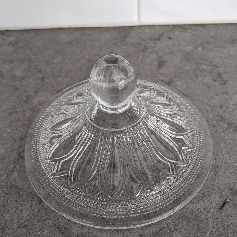 Vintage glass Mother's Cookie Jar - Picture 8 of 9